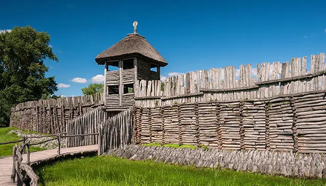 Muzeum Archeologiczne w Biskupinie